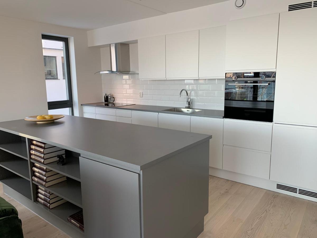 סבולבאר Lofoten Suiteapartments מראה חיצוני תמונה
