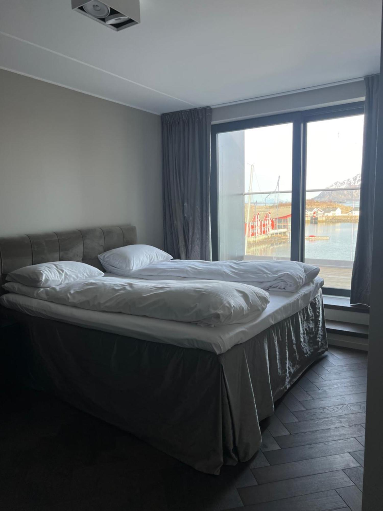 סבולבאר Lofoten Suiteapartments מראה חיצוני תמונה